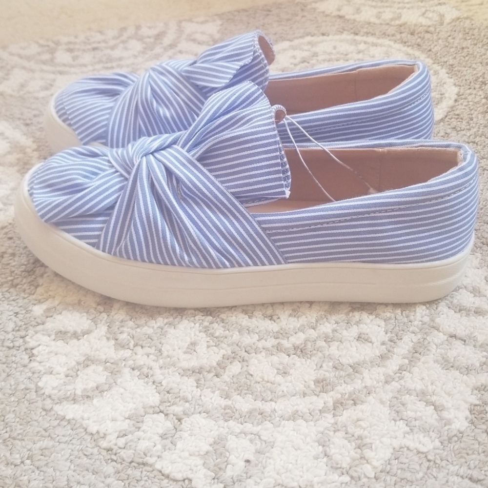 A NEW Day Mellie Slip On Sneakers - Picture 4 of 5